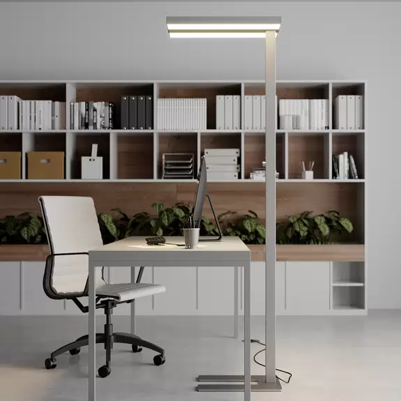 Lampenwelt Arcchio LED-Stehlampe Logan Basic, silber, 6.000 lm, dimmbar JETZT KAUFEN