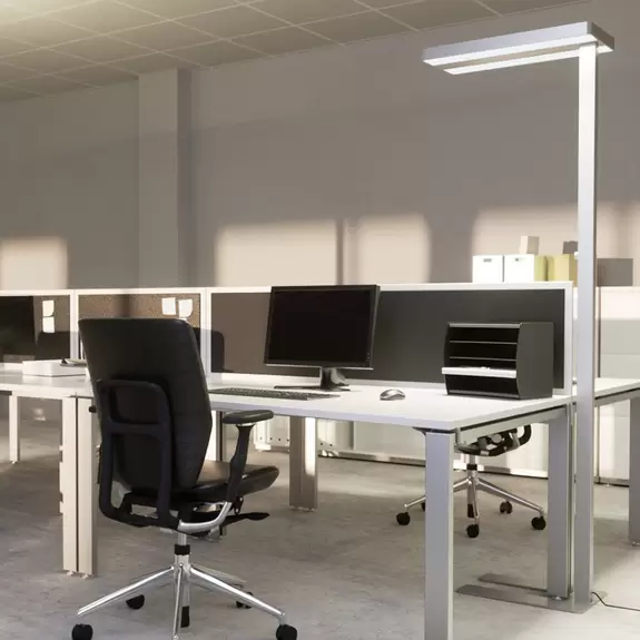 Lampenwelt Arcchio LED-Stehleuchte Logan Neo, silber, 8.000 lm, dimmbar Outlet