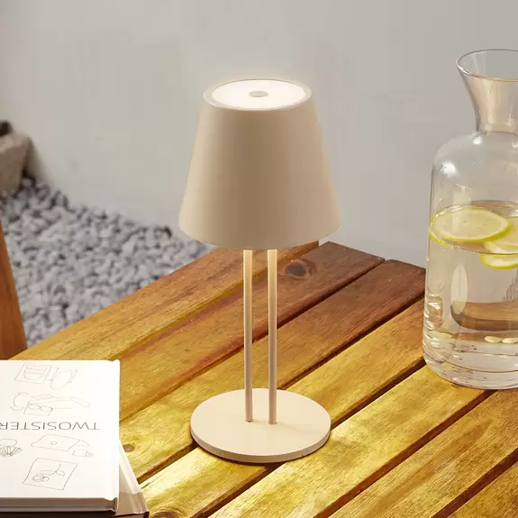 Lampenwelt Lindby LED-Akkutischleuchte Janea TWIN, beige, Metall Rabatte dieses Monats