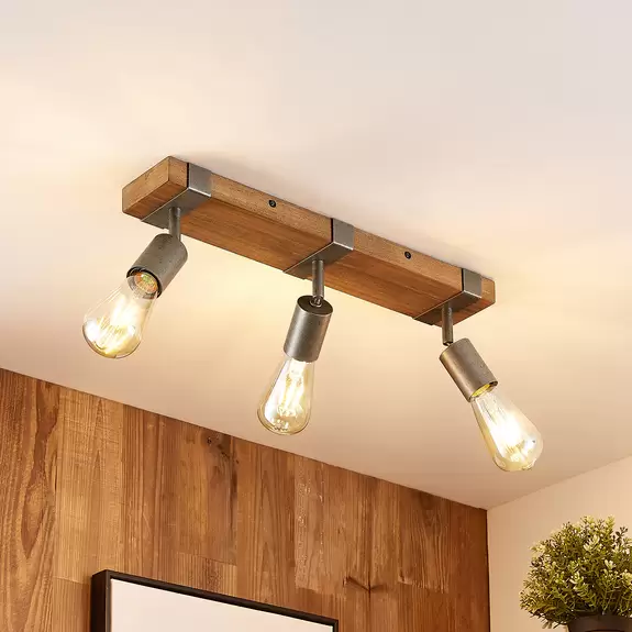 Lampenwelt Lindby Deckenspot Quitana, 3-flammig, Kiefernholz, E27 Osterangebot
