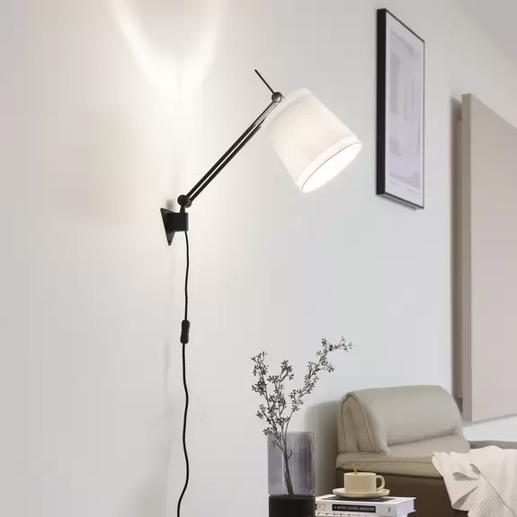 Lampenwelt Lucande Wandleuchte Caelia, Stecker, schwarz, Textil, E27 Begrenzt auf 3 Tage