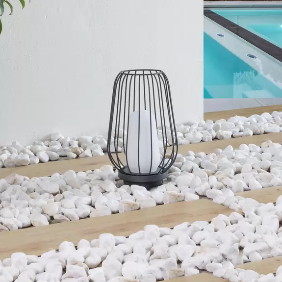 Lampenwelt Lucande Terrassenleuchte Chandan, 32,1 cm, schwarz, Alu Zeitlich begrenztes Angebot