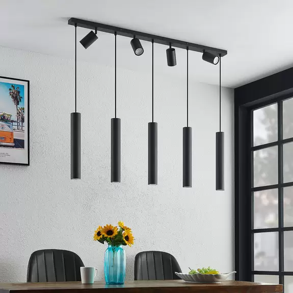 Lampenwelt Lindby Sanad Hängeleuchte schwarz 9-fl. länglich im Angebot