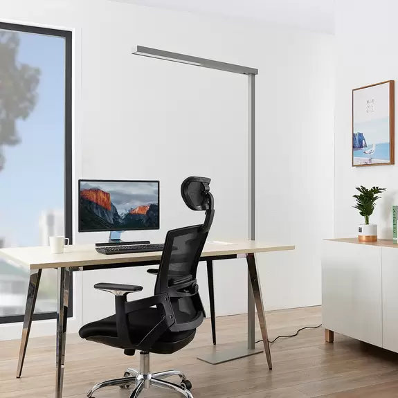 Lampenwelt LED-Büro-Stehleuchte Tamilo, silber Online Outlet