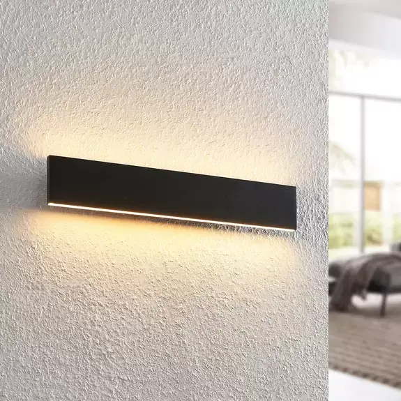Lampenwelt Lindby Ignazia LED-Wandleuchte, 47 cm, schwarz Fabrikladen