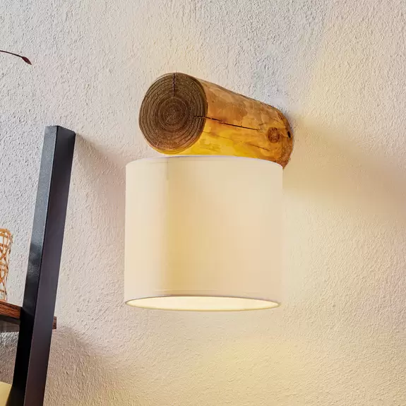 Lampenwelt Wandleuchte Pino Simple Schirm weiß, Gestell braun Muttertagsangebot