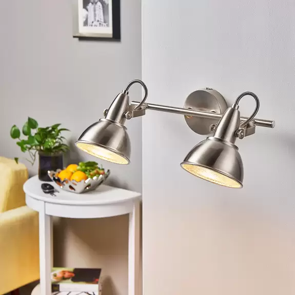 Lampenwelt Wandstrahler Julin mit zwei Schirmen in Nickel Großer Ausverkauf