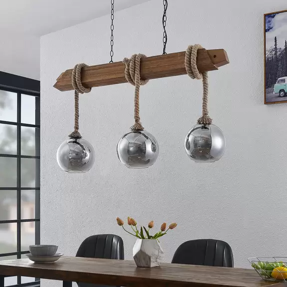 Lampenwelt Lucande Mevan Hängeleuchte mit Holzbalken, smoke Weihnachtsangebot
