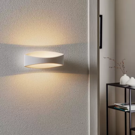 Lampenwelt Formvollendete LED-Wandleuchte Bridge VIP-Rabatte