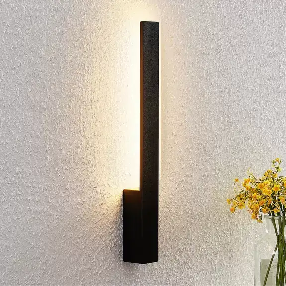 Lampenwelt Arcchio Ivano LED-Wandleuchte, 42,5 cm, schwarz