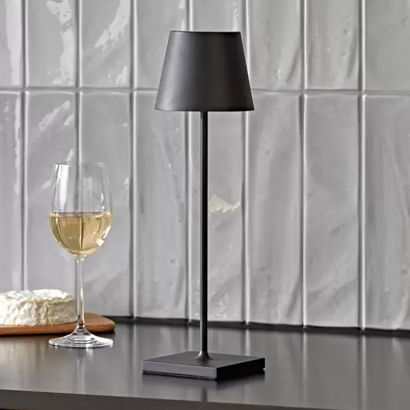 Lampenwelt LED-Akku-Tischleuchte Nuindie IP54 38 cm rund USB-C schwarz Versandkostenfrei