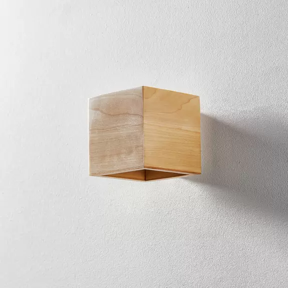 Lampenwelt Wandleuchte Ara als Würfel aus Holz Fabrikverkauf