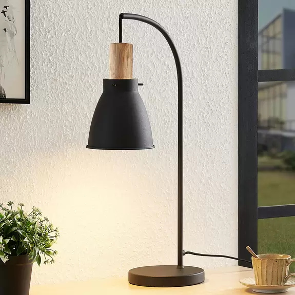 Lampenwelt Lindby Tischleuchte Trebale, E14, Eisen, Holz, schwarz Exklusive Angebote