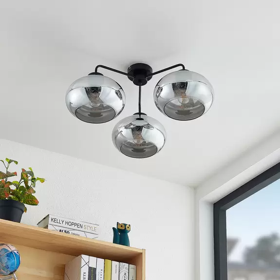 Lampenwelt Lindby Navidia Deckenleuchte, Schirm aus Rauchglas Blitzangebot