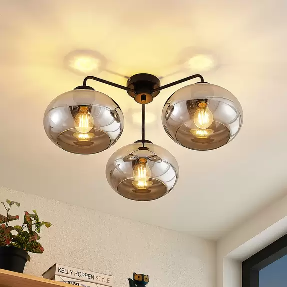 Lampenwelt Lindby Navidia Deckenleuchte, Schirm aus Rauchglas Blitzangebot